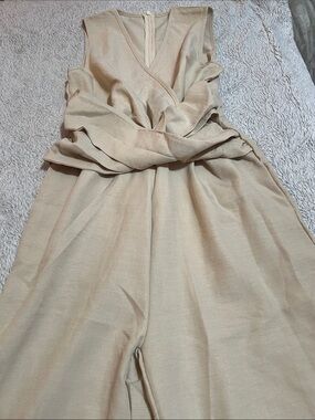 SHEIN Beige V-Neck Sleeveless Wrap Jumpsuit